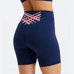 FABLETICS 6in shorts